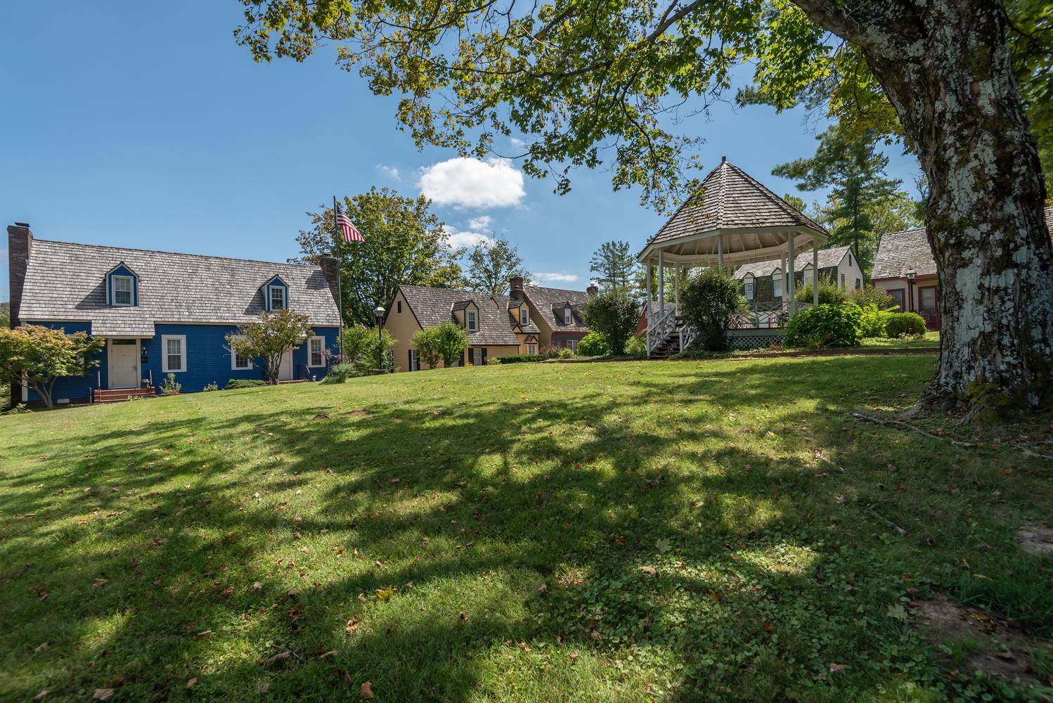 Century Suites Courtyard