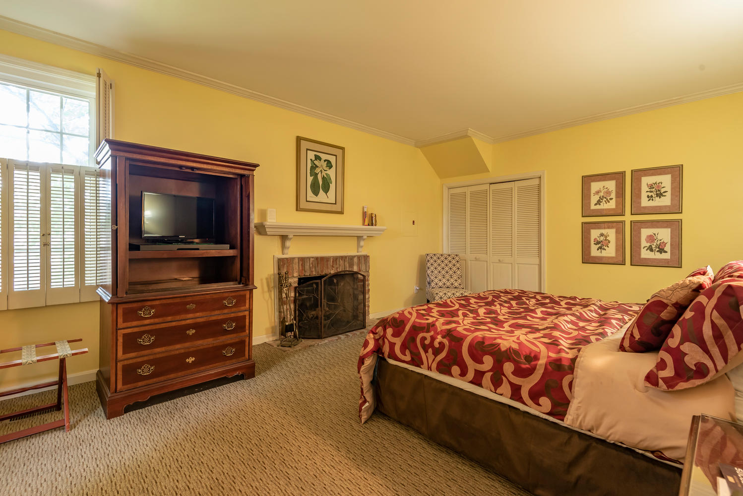 Honeymoon Suite 1096 Bedroom