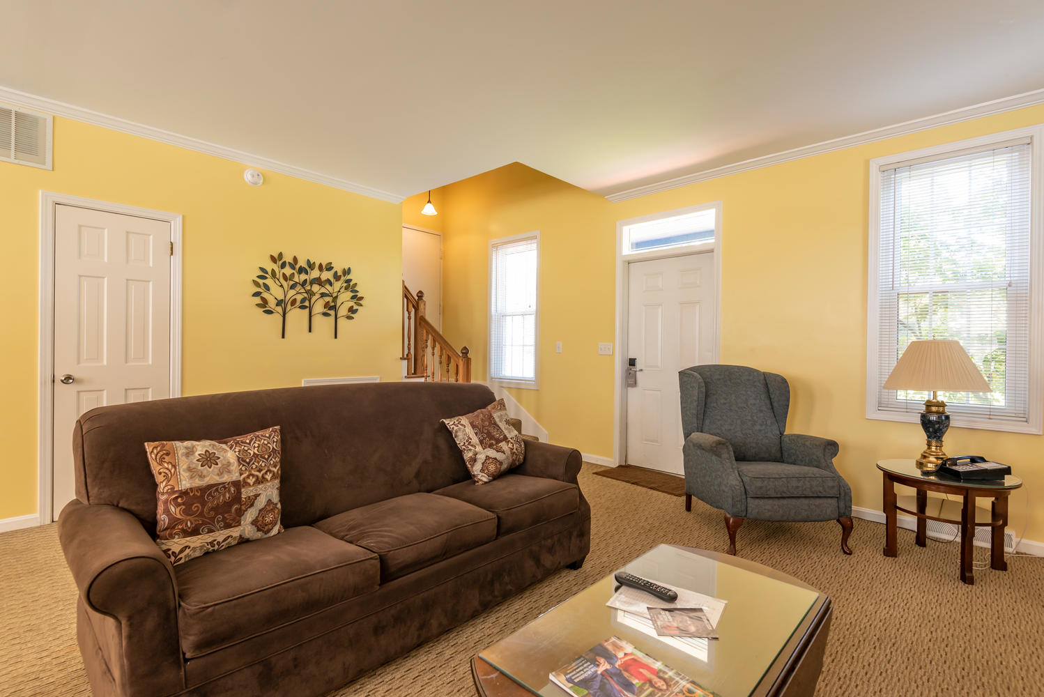 Suite 1151 Living Room Entrance